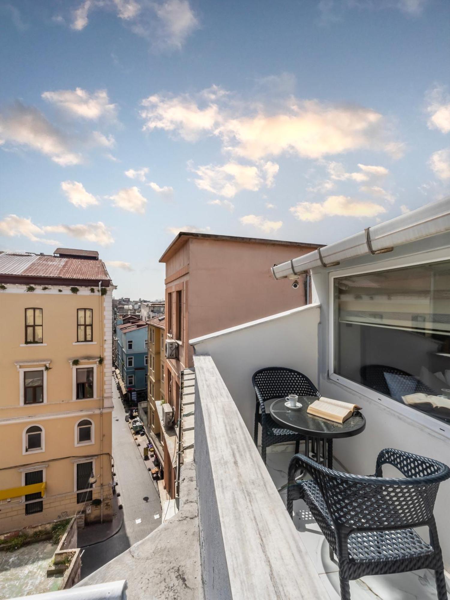 Taksim Trust Hotel Estambul Exterior foto
